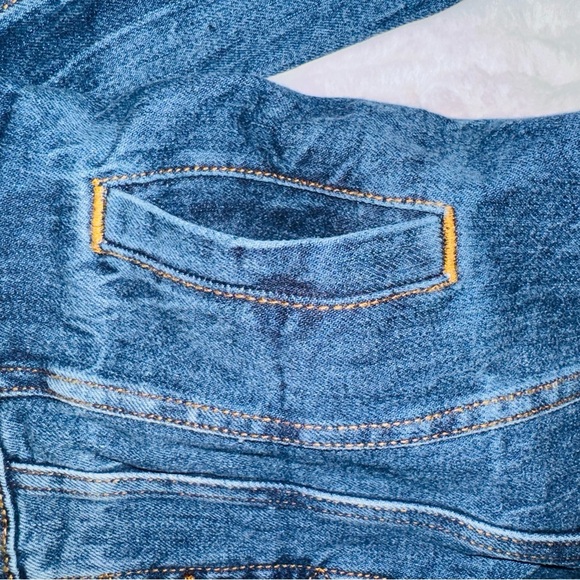 Old Navy Dark Blue Women's Denim Jacket - Picture 5 of 6